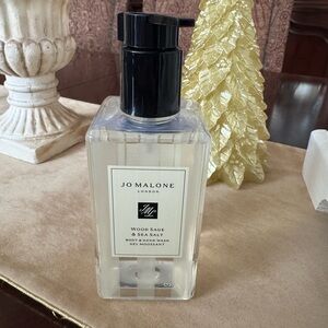Jo Malone Wood Sage & Sea Salt Gel with Black Pump